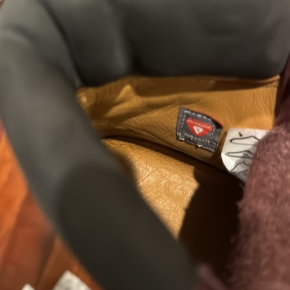 Timberland🎉Host Pick🎉 waterproof 6” booties in Bordeaux - Picture 9 of 11